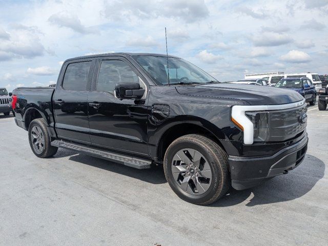 2023 Ford F-150 Lightning LARIAT