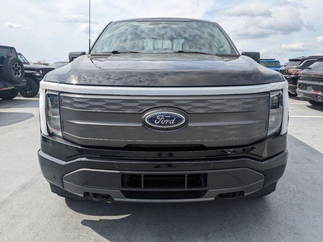 2023 Ford F-150 Lightning LARIAT