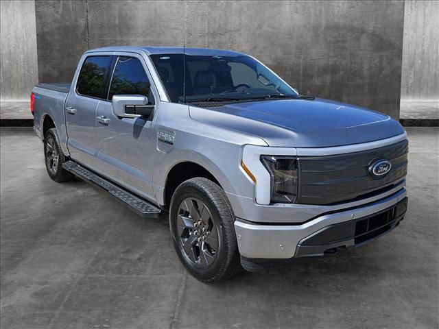 2023 Ford F-150 Lightning LARIAT