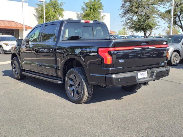 2023 Ford F-150 Lightning LARIAT