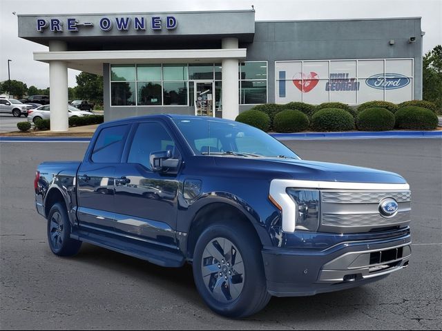 2023 Ford F-150 Lightning LARIAT