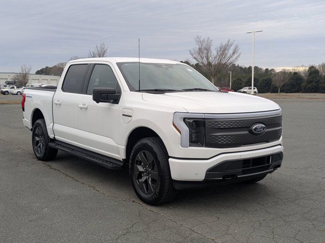 2023 Ford F-150 Lightning XLT