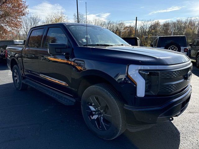 2023 Ford F-150 Lightning XLT