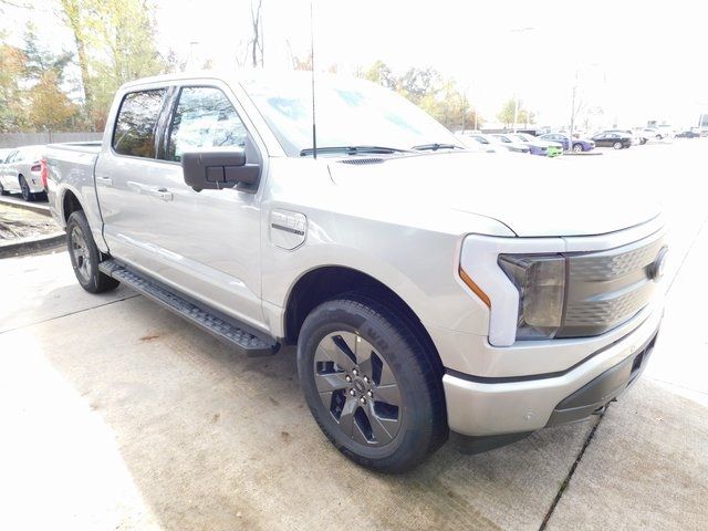 2023 Ford F-150 Lightning XLT