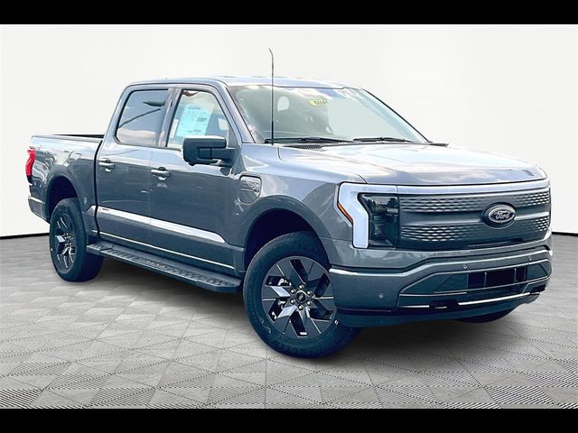 2023 Ford F-150 Lightning XLT