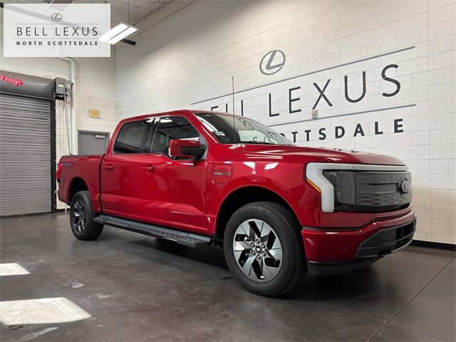 2023 Ford F-150 Lightning LARIAT