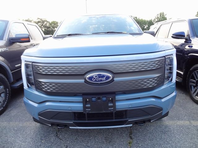 2023 Ford F-150 Lightning XLT