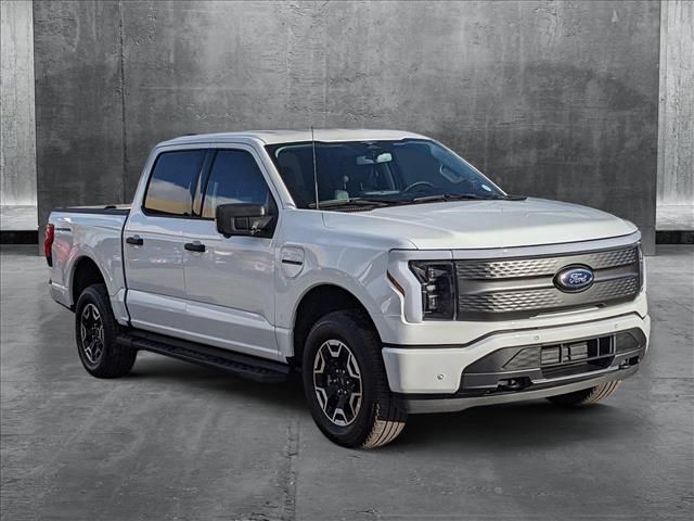 2023 Ford F-150 Lightning XLT