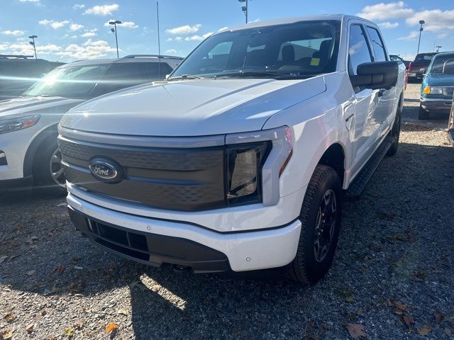 2023 Ford F-150 Lightning XLT