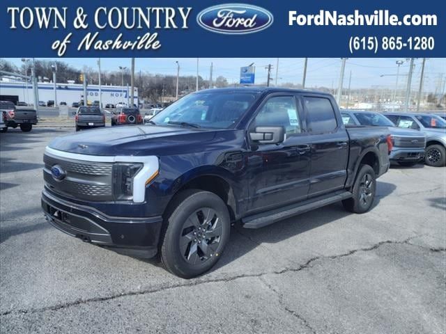 2023 Ford F-150 Lightning XLT