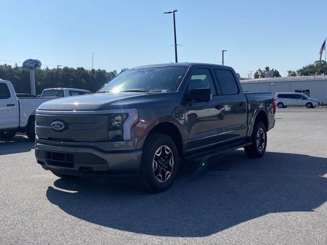 2023 Ford F-150 Lightning XLT