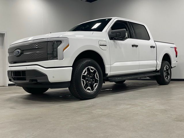 2023 Ford F-150 Lightning XLT