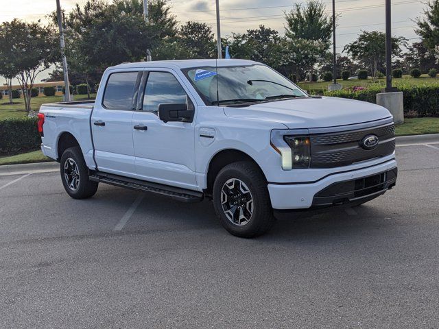 2023 Ford F-150 Lightning XLT