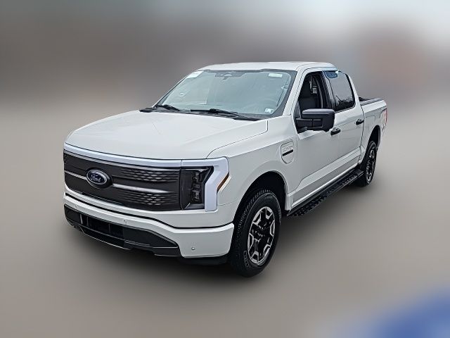 2023 Ford F-150 Lightning XLT