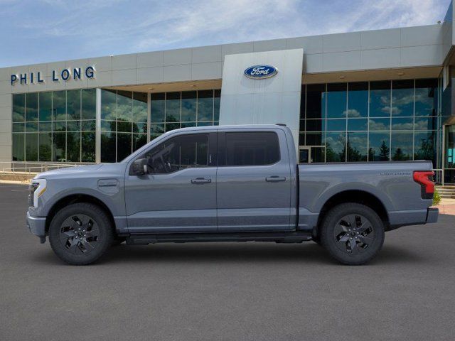 2023 Ford F-150 Lightning XLT