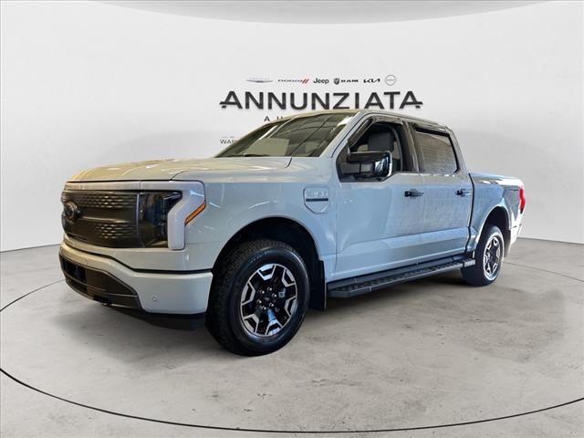 2023 Ford F-150 Lightning XLT