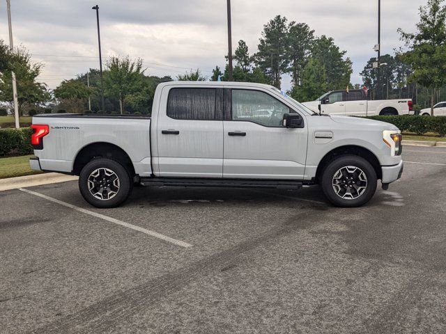 2023 Ford F-150 Lightning XLT