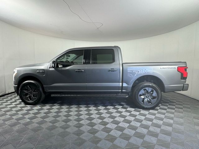 2023 Ford F-150 Lightning XLT