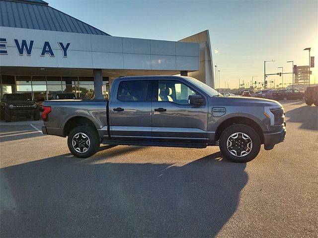 2023 Ford F-150 Lightning XLT