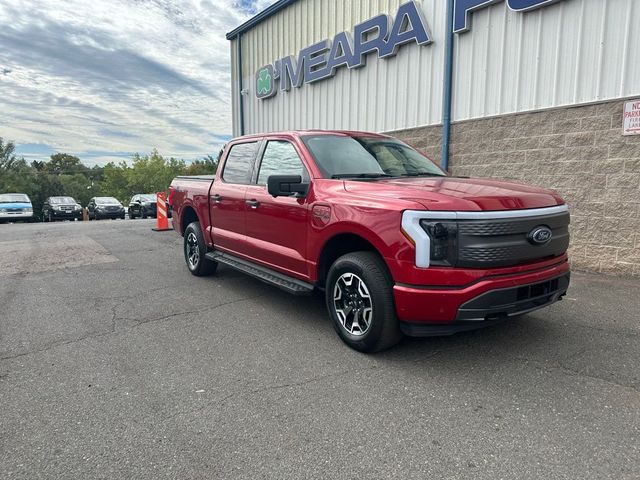 2023 Ford F-150 Lightning XLT