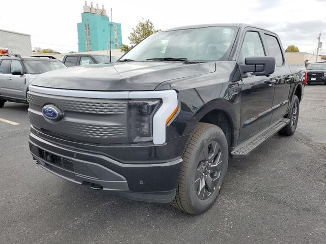 2023 Ford F-150 Lightning XLT