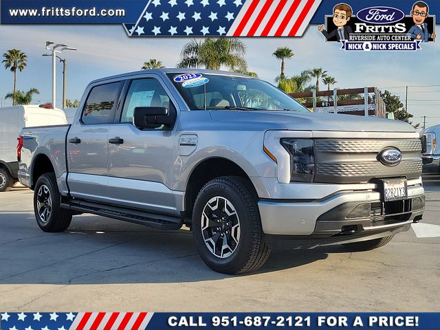 2023 Ford F-150 Lightning XLT