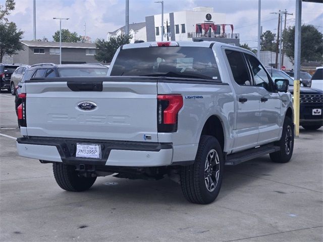 2023 Ford F-150 Lightning XLT