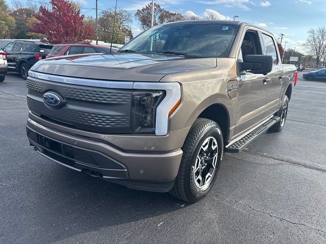 2023 Ford F-150 Lightning XLT