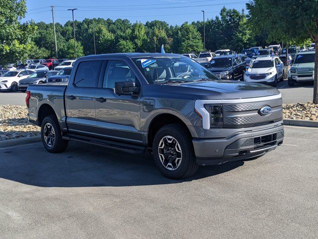 2023 Ford F-150 Lightning XLT