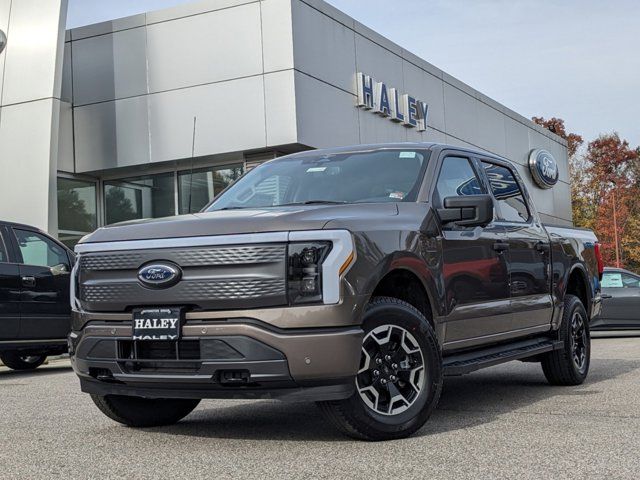 2023 Ford F-150 Lightning XLT