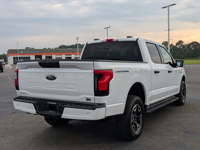 2023 Ford F-150 Lightning XLT