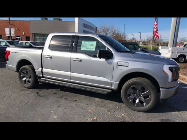 2023 Ford F-150 Lightning XLT