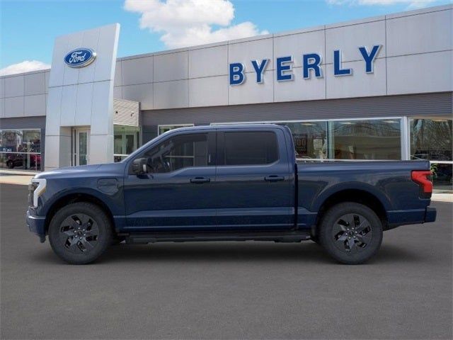 2023 Ford F-150 Lightning XLT
