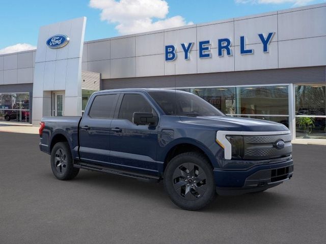 2023 Ford F-150 Lightning XLT