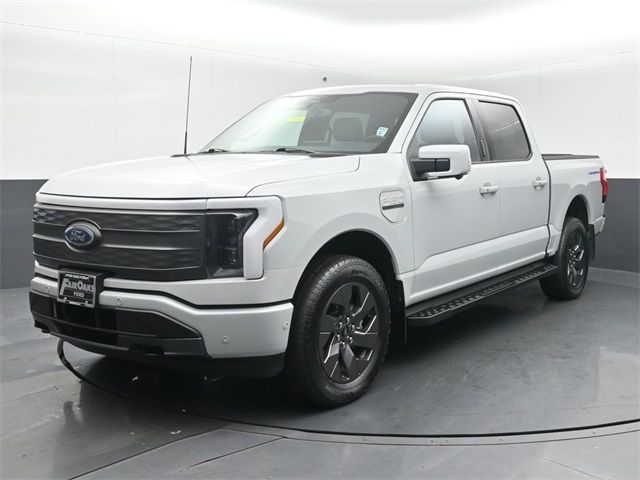 2023 Ford F-150 Lightning LARIAT