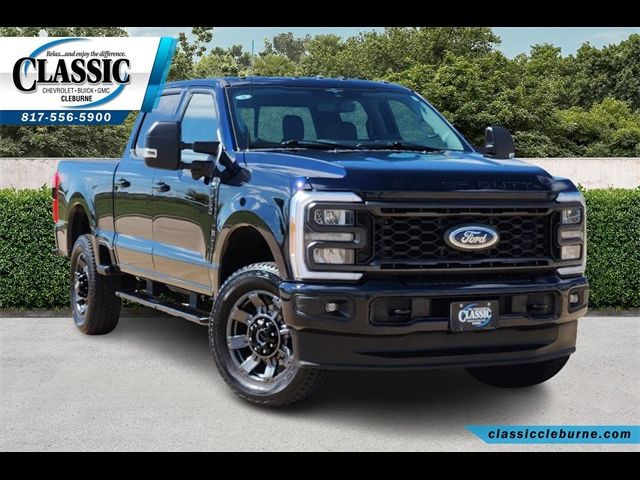 2023 Ford F-250 XLT