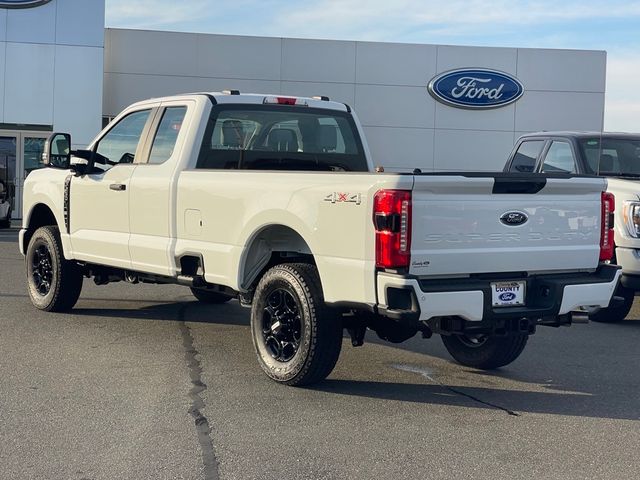 2023 Ford F-250 XL