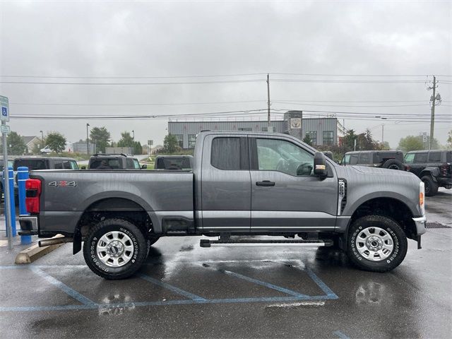 2023 Ford F-250 XLT