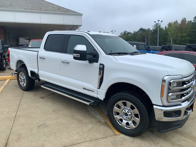 2023 Ford F-350 Lariat