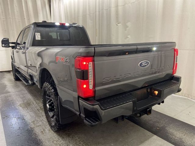 2023 Ford F-350 Lariat