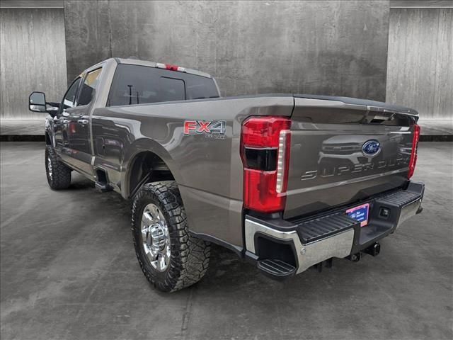 2023 Ford F-350 Lariat