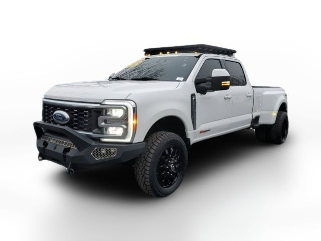 2023 Ford F-350 Lariat