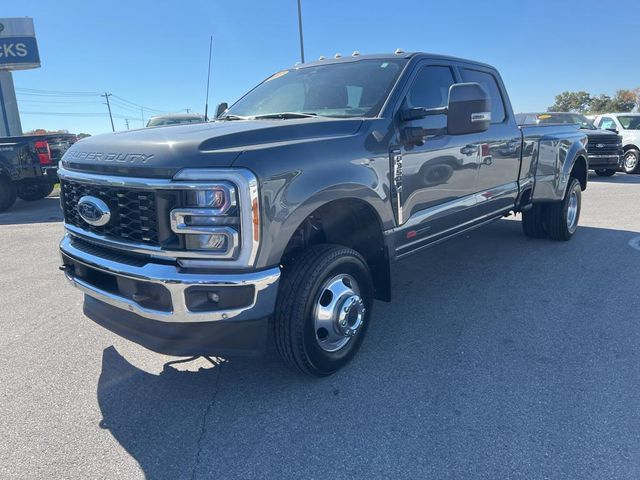 2023 Ford F-350 Lariat