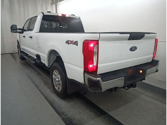 2023 Ford F-350 XLT