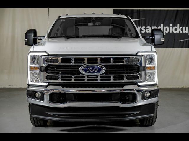 2023 Ford F-350 XLT