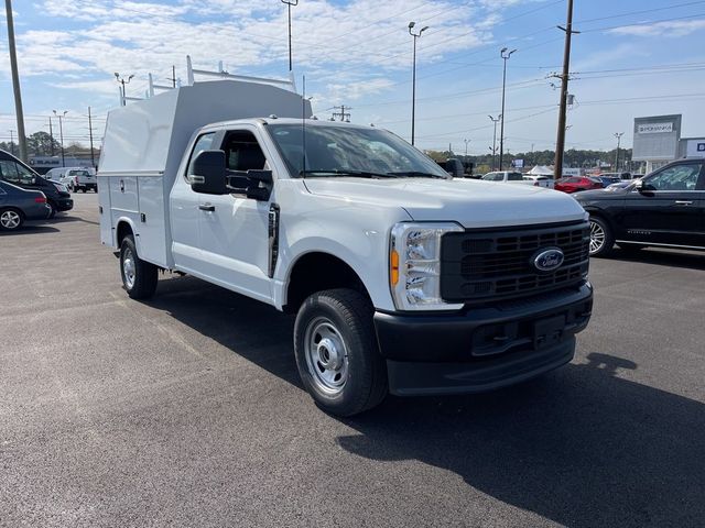 2023 Ford F-350 XL