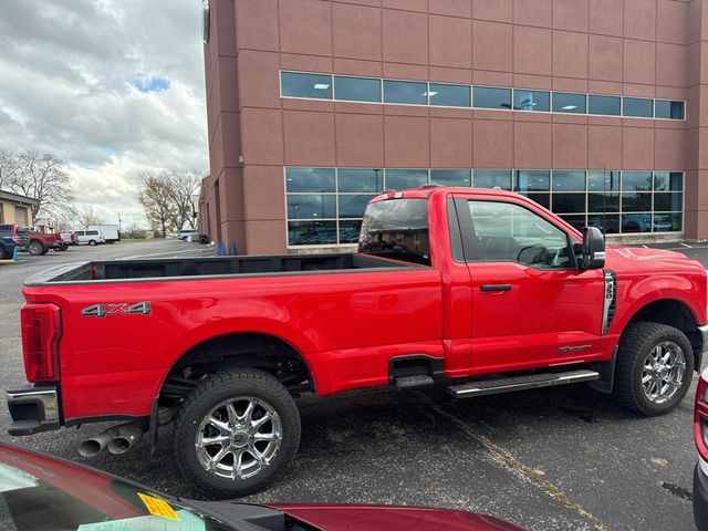 2023 Ford F-350 XLT