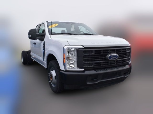 2023 Ford F-350 XL