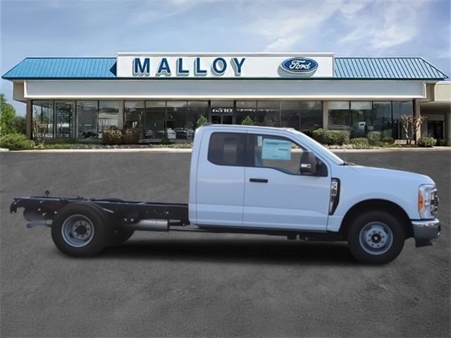 2023 Ford F-350 XL