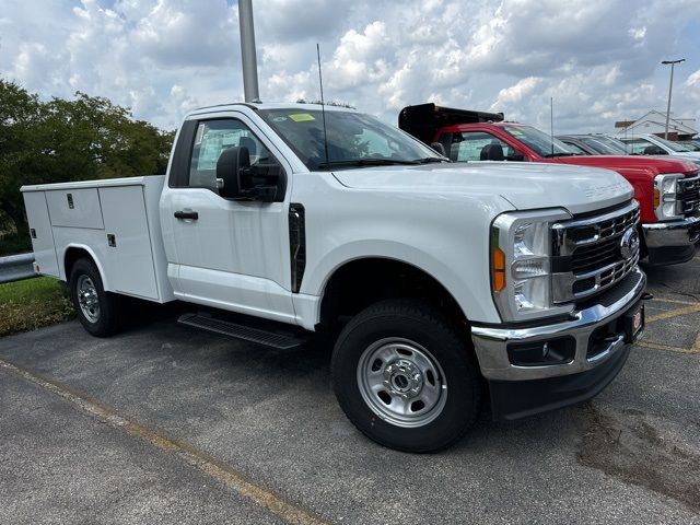 2023 Ford F-350 XL